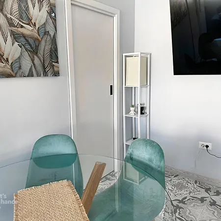 Weyo Nond Apartment *