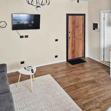 Weyo Nond Apartment