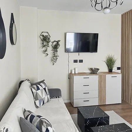 Weyo Nond Apartment *