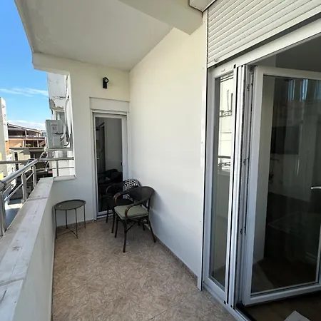 Weyo Nond Apartment *